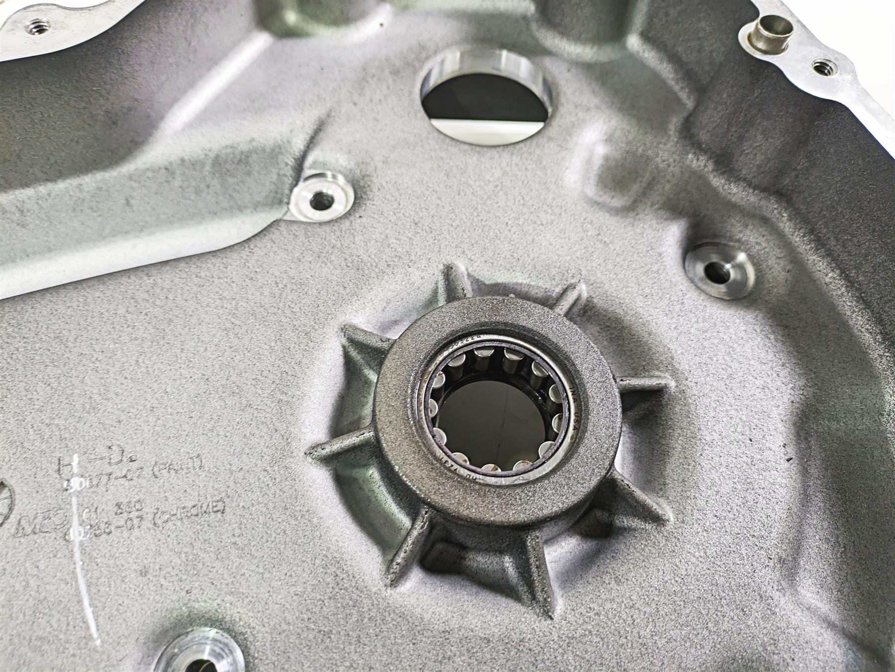 2008 Harley Touring FLHTCU E-Glide 105TH Inner Primary Drive Cover 60677-07 {{ shop.shopifyCountryName }} - Mototech271