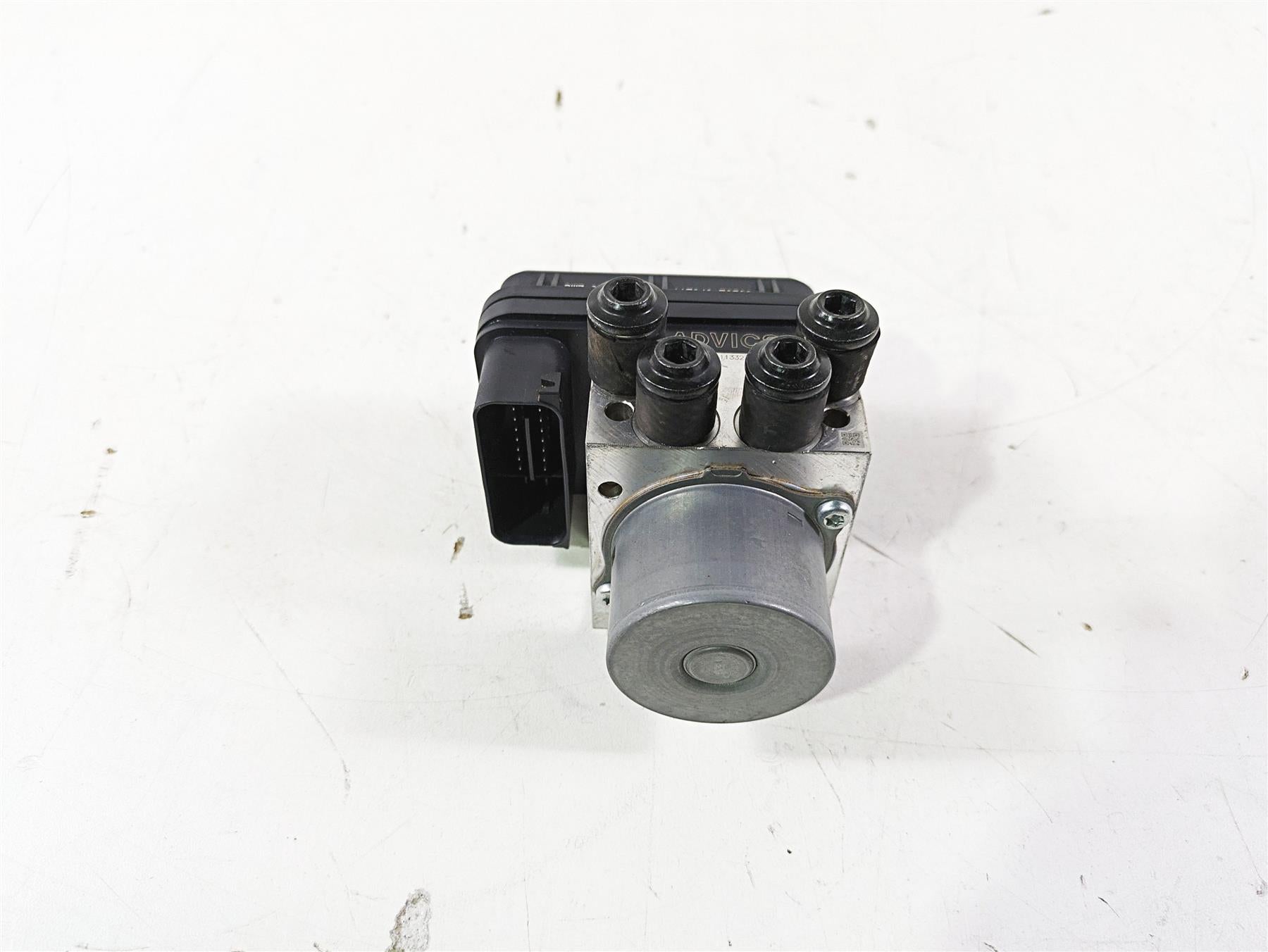 2021 Yamaha Tenere 700 XTZ7 Abs Brake Pump Unit Module BW3-85930-09-00 {{ shop.shopifyCountryName }} - Mototech271