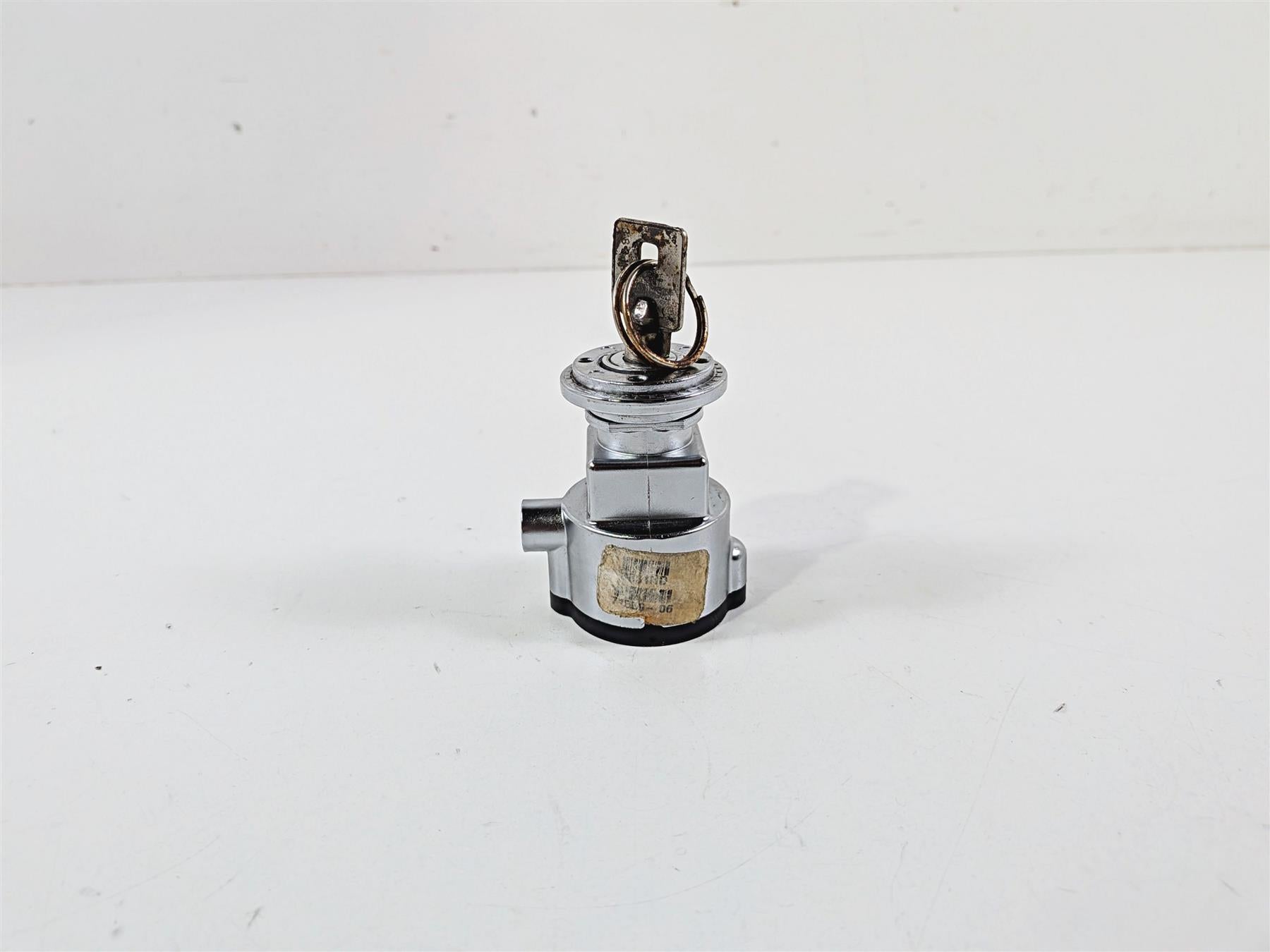 2006 Harley Davidson Dyna FXDBI Street Bob Ignition Switch Key Lock Set 71559-06 {{ shop.shopifyCountryName }} - Mototech271