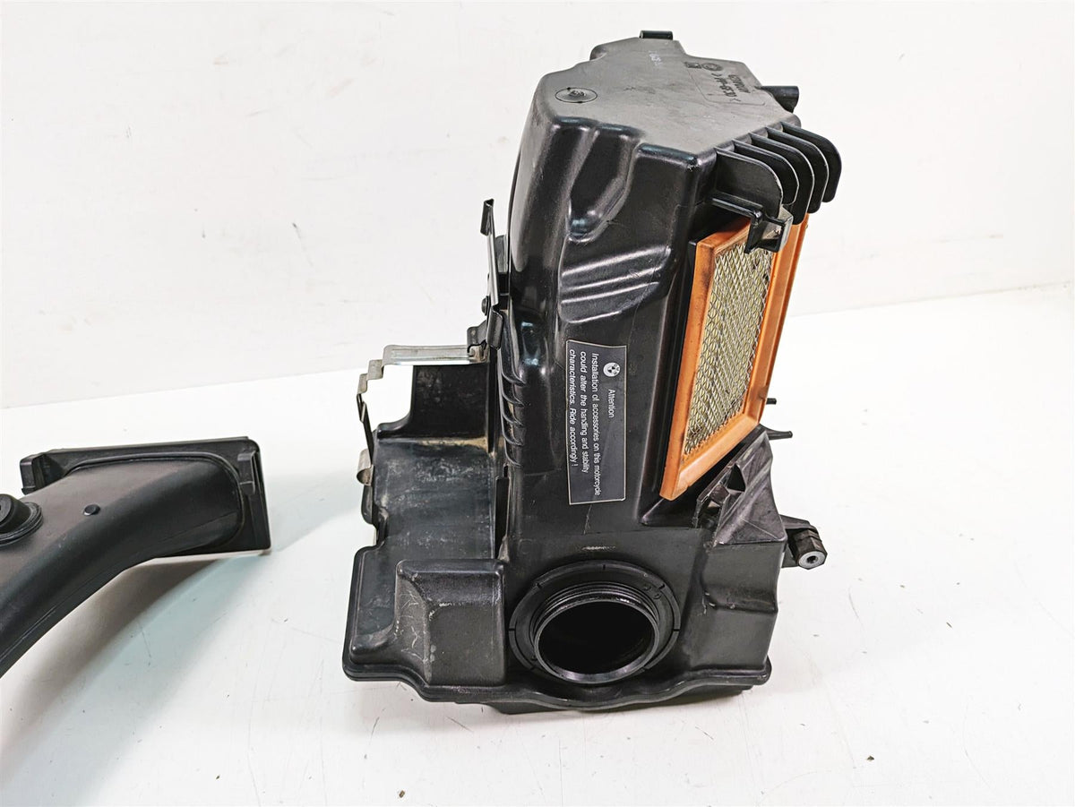 2007 BMW R1200GS K255 Adv Air Box Filter Cleaner + Tubes & Air Ram 13717672506 {{ shop.shopifyCountryName }} - Mototech271