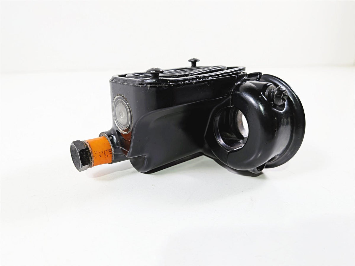 2017 Harley Touring FLHXS Street Glide Front Brake Master Cylinder 11/16 44551-08F {{ shop.shopifyCountryName }} - Mototech271