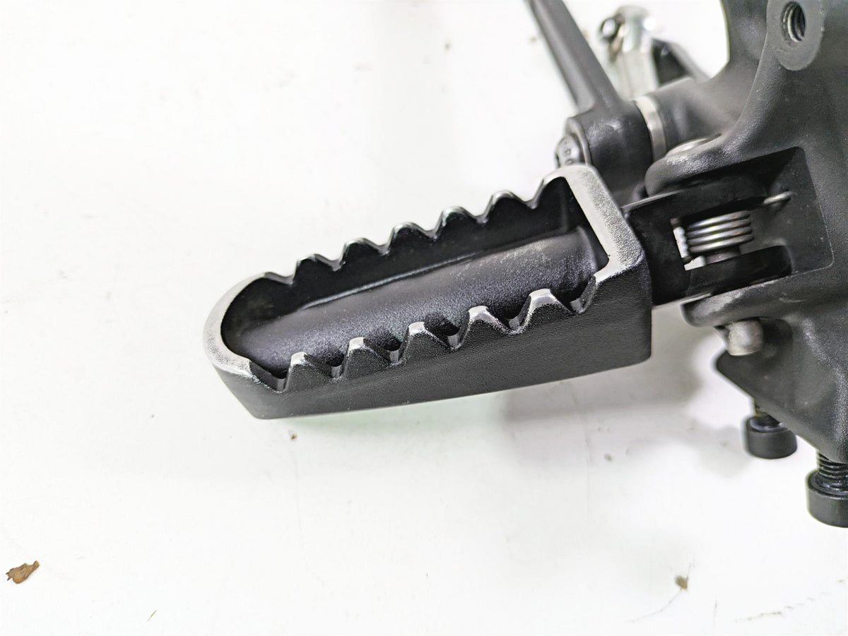 2022 Harley RA1250 S Pan America Left Rider Footpeg & Shifter 33600309A 33600269 {{ shop.shopifyCountryName }} - Mototech271