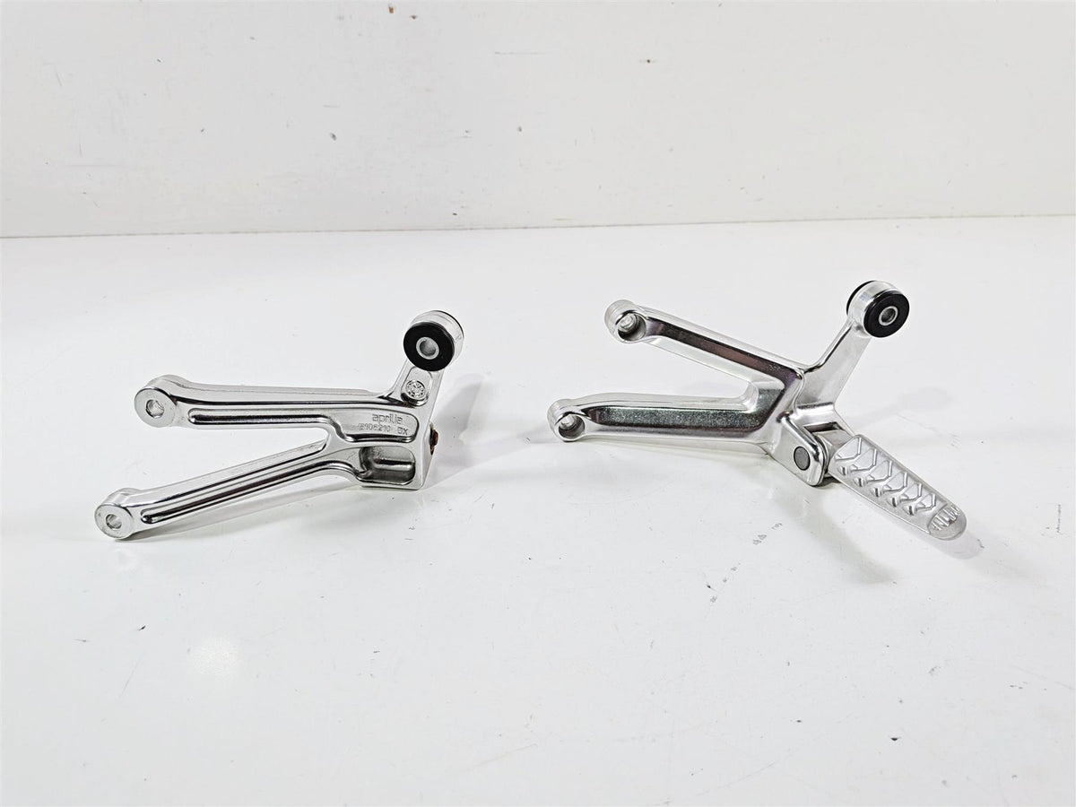 2008 Aprilia RSVR 1000 Factory Passenger Foot Peg Set READ AP8154071 AP8154072 {{ shop.shopifyCountryName }} - Mototech271
