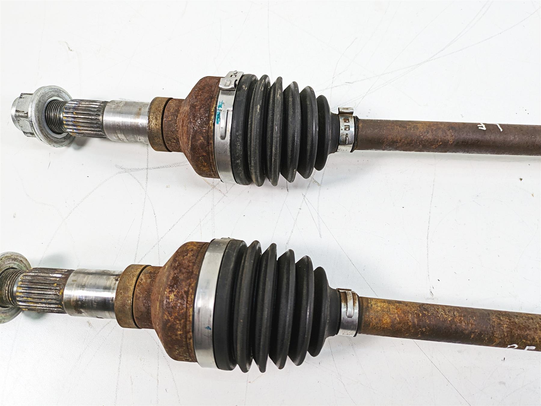 2018 Yamaha YXZ1000R EPS SS Front Cv Drive Axle Shaft Set 2HC-2518F-00-00 {{ shop.shopifyCountryName }} - Mototech271