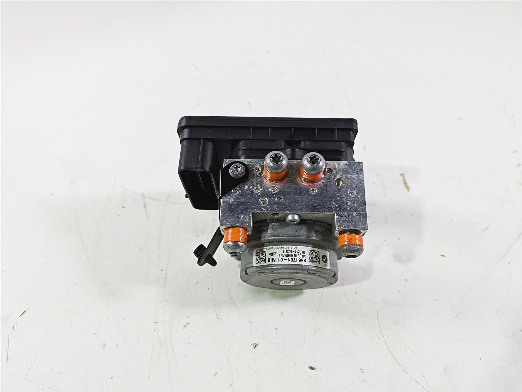 2016 BMW S1000RR K46 Abs Brake Pump Unit Module 34518561705 34518566956 {{ shop.shopifyCountryName }} - Mototech271