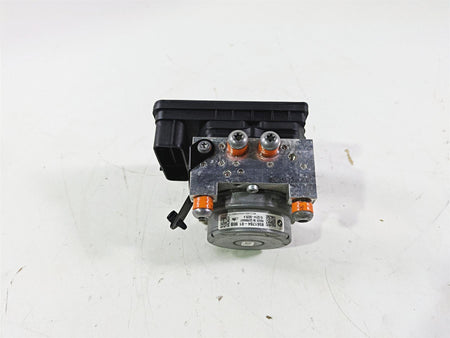 2016 BMW S1000RR K46 Abs Brake Pump Unit Module 34518561705 34518566956 {{ shop.shopifyCountryName }} - Mototech271