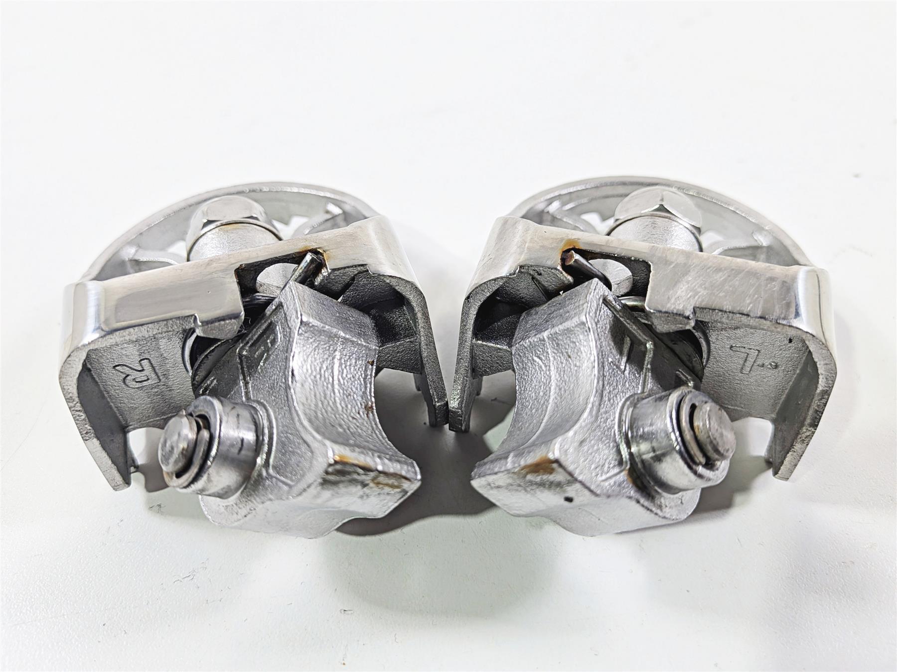 2016 BMW R1200 GS K50 Arashi Rider Foot Peg Footpeg Set AF076 {{ shop.shopifyCountryName }} - Mototech271