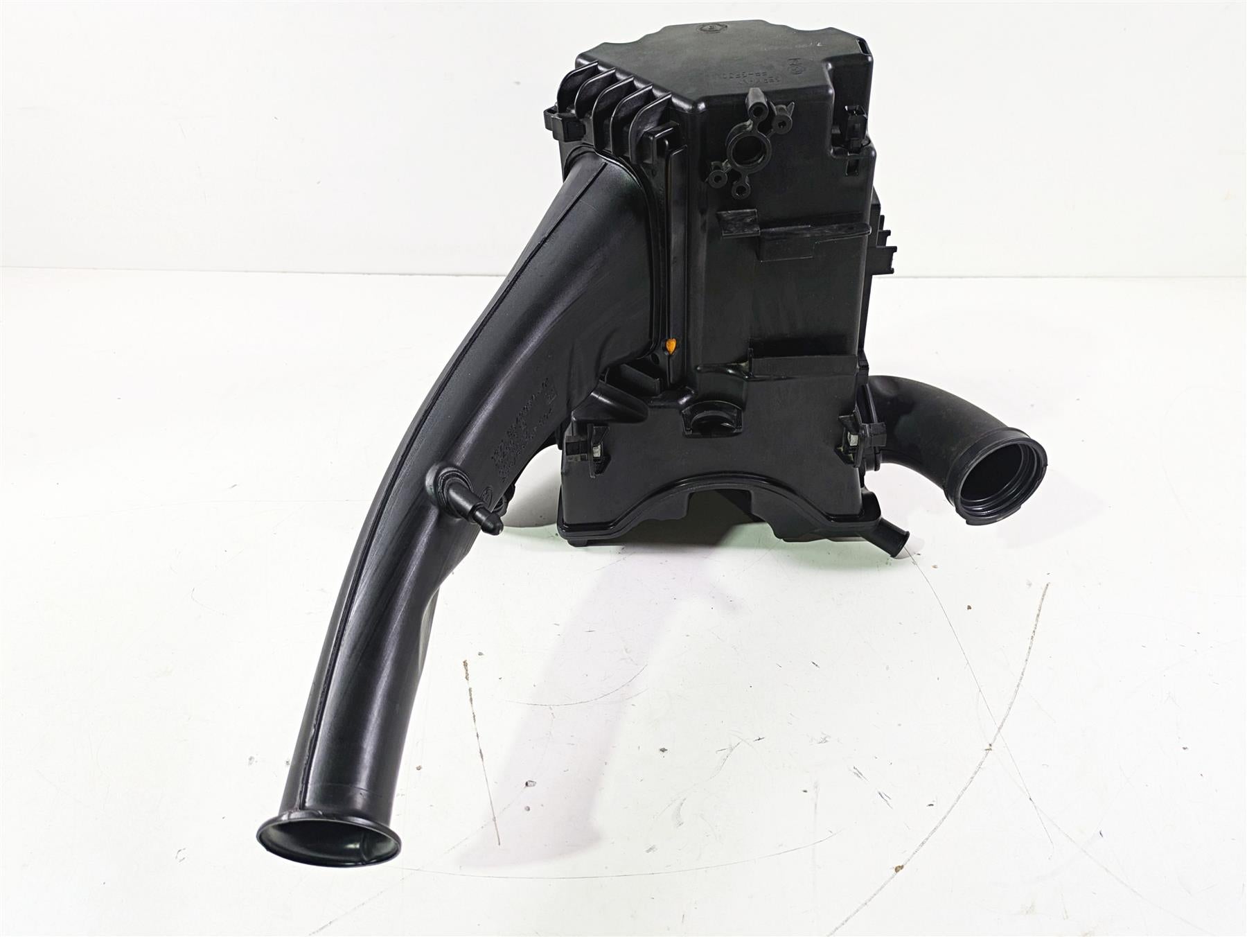 2015 BMW R nineT K21 Air Box Cleaner Breather Filter Set 13717720354 {{ shop.shopifyCountryName }} - Mototech271