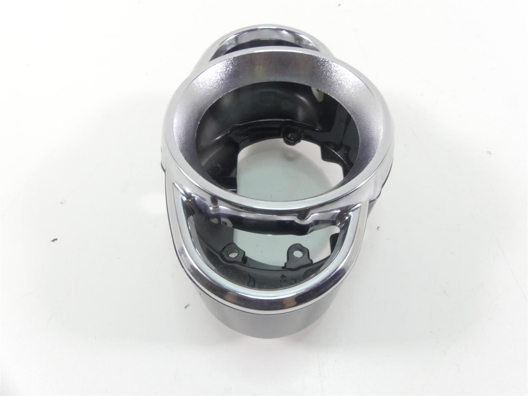 2006 Harley VRSCD Night Rod Speedometer Gauges Housing Bezel Set 46154-04 {{ shop.shopifyCountryName }} - Mototech271