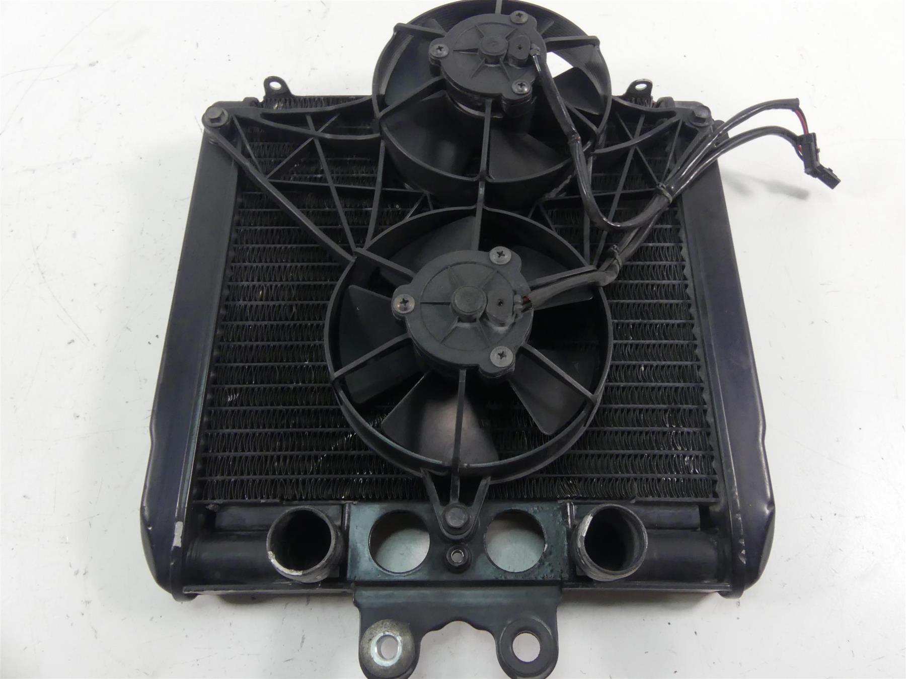 2013 Harley VRSCDX Night Rod Special Radiator Fans Reservoir Hoses 26722-04 {{ shop.shopifyCountryName }} - Mototech271