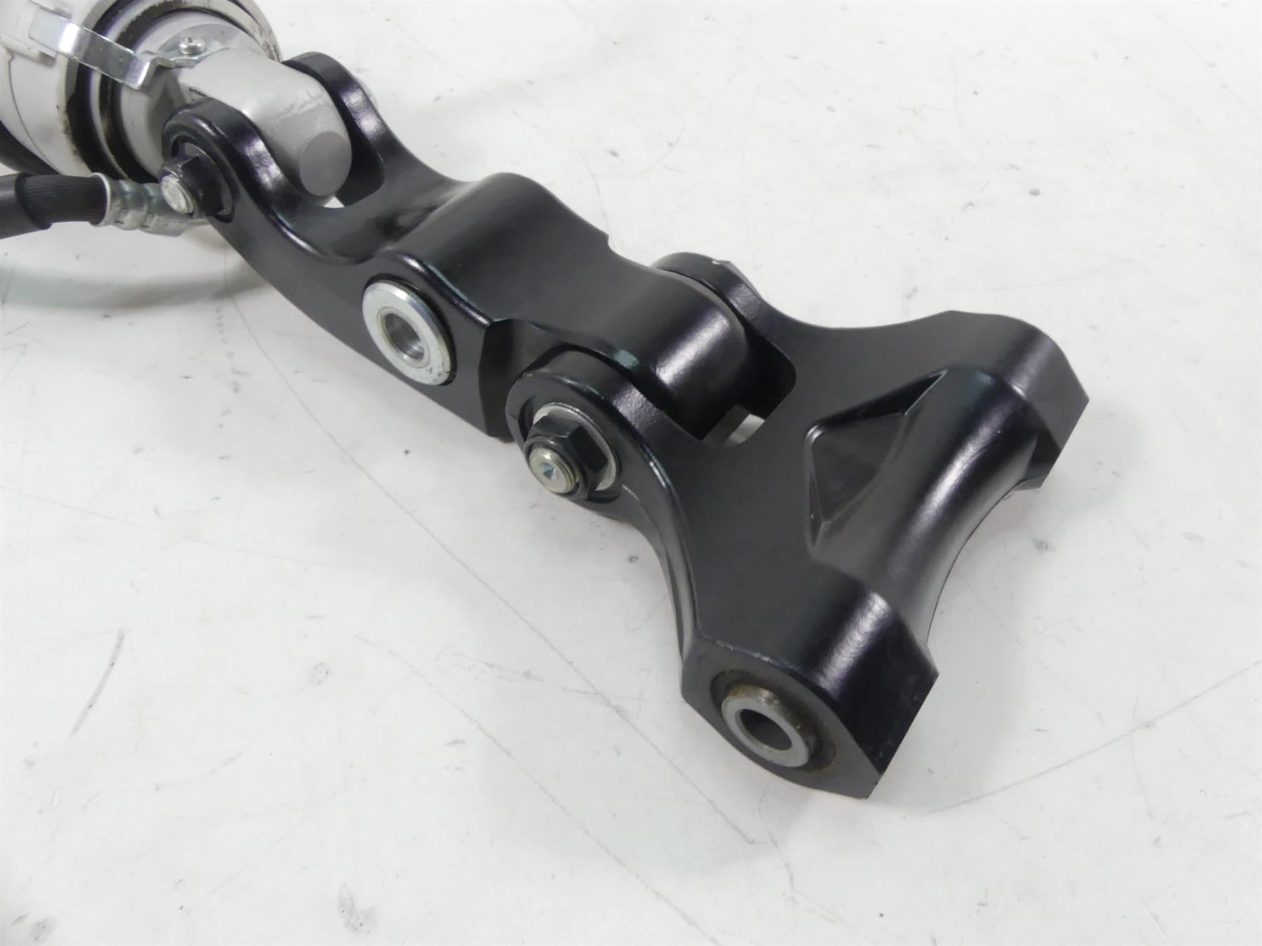 2013 Yamaha VMX17 V-Max 1700 Straight Rear Suspension Shock Damper 2S3-22210-00 {{ shop.shopifyCountryName }} - Mototech271