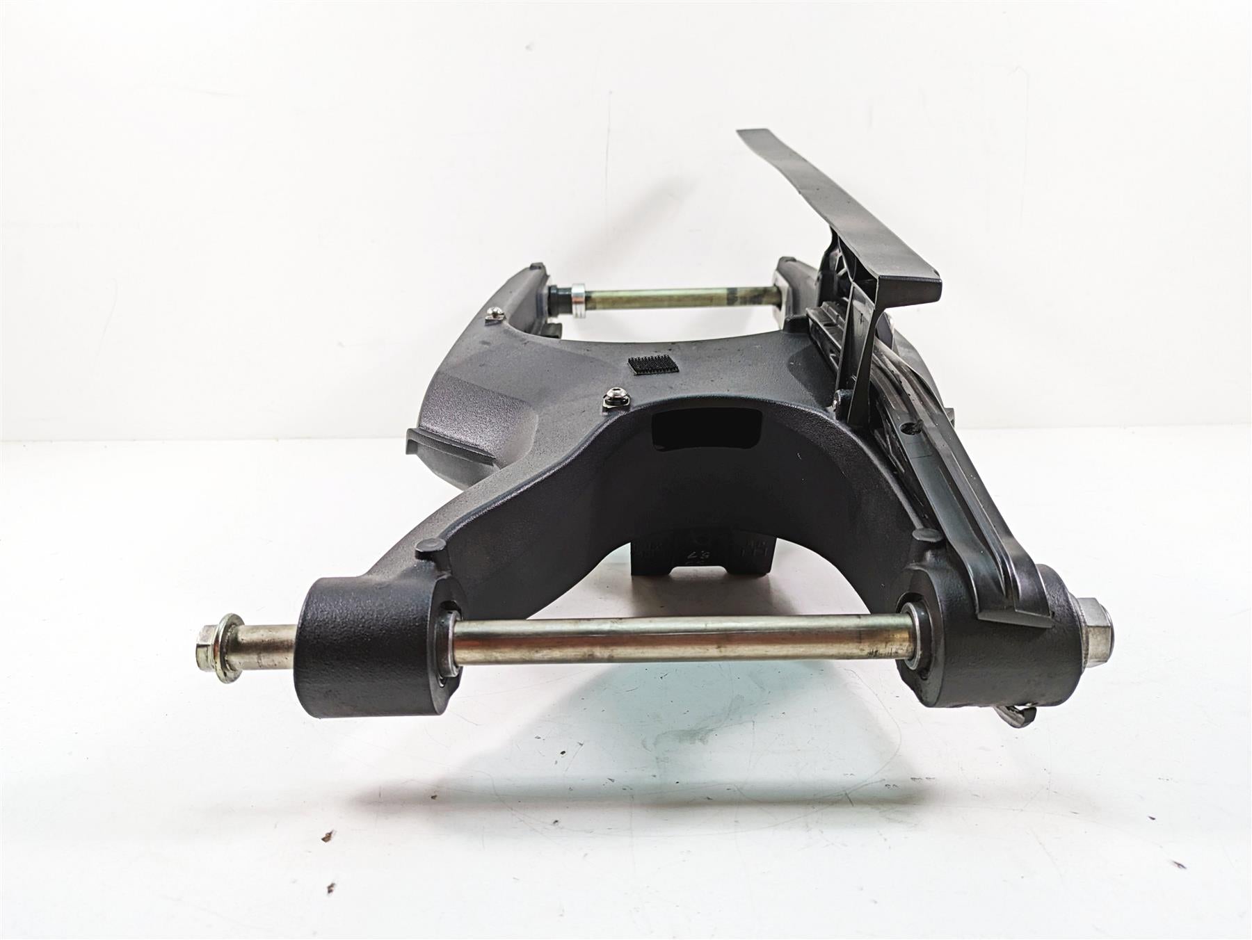 2012 Triumph Tiger 800XC ABS Rear Swingarm Swing Arm & Axle T2052501 {{ shop.shopifyCountryName }} - Mototech271