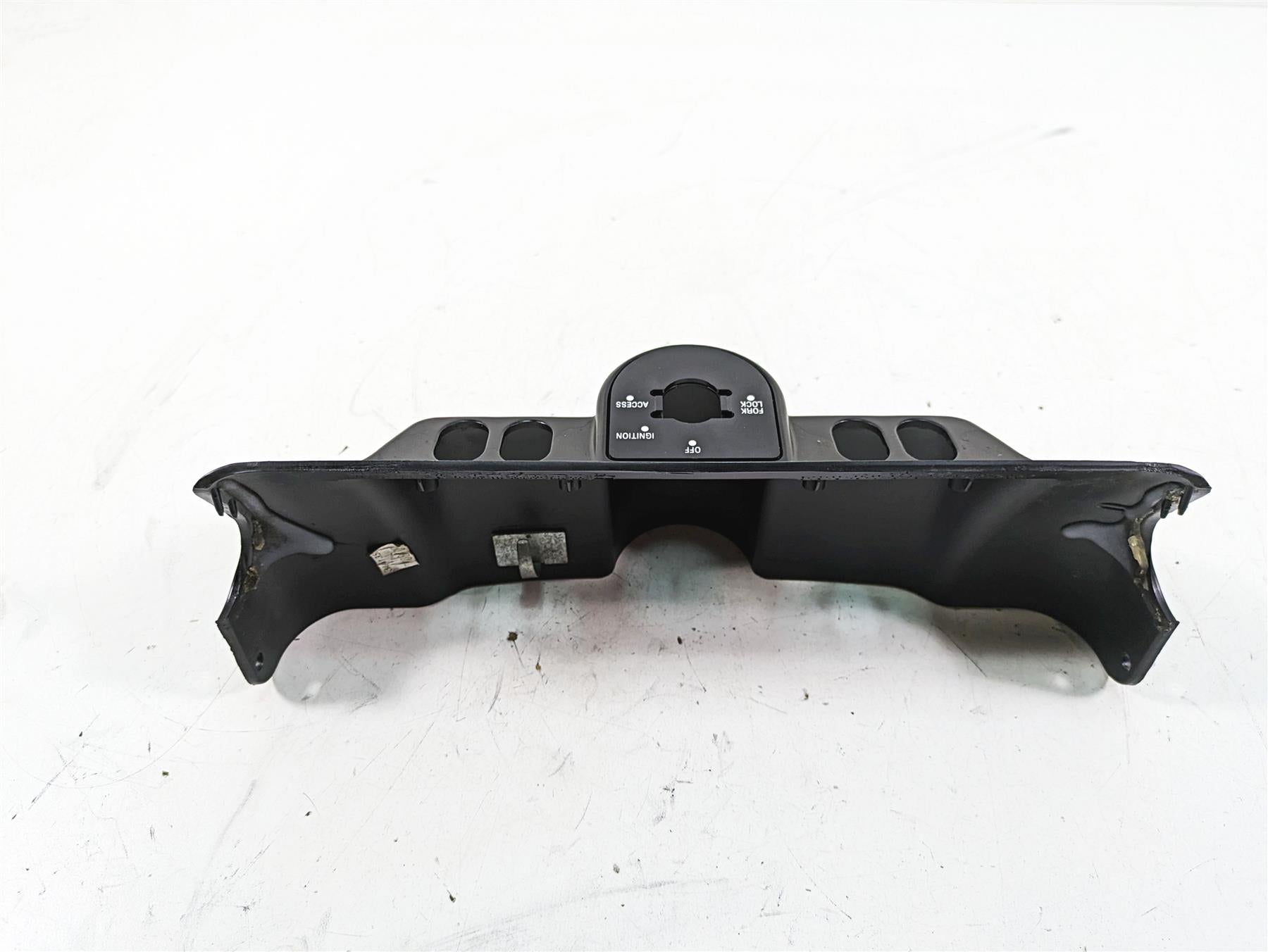 2010 Harley Touring FLHTCU Electra Glide Ignition Switch Panel Cover 58510-96 {{ shop.shopifyCountryName }} - Mototech271