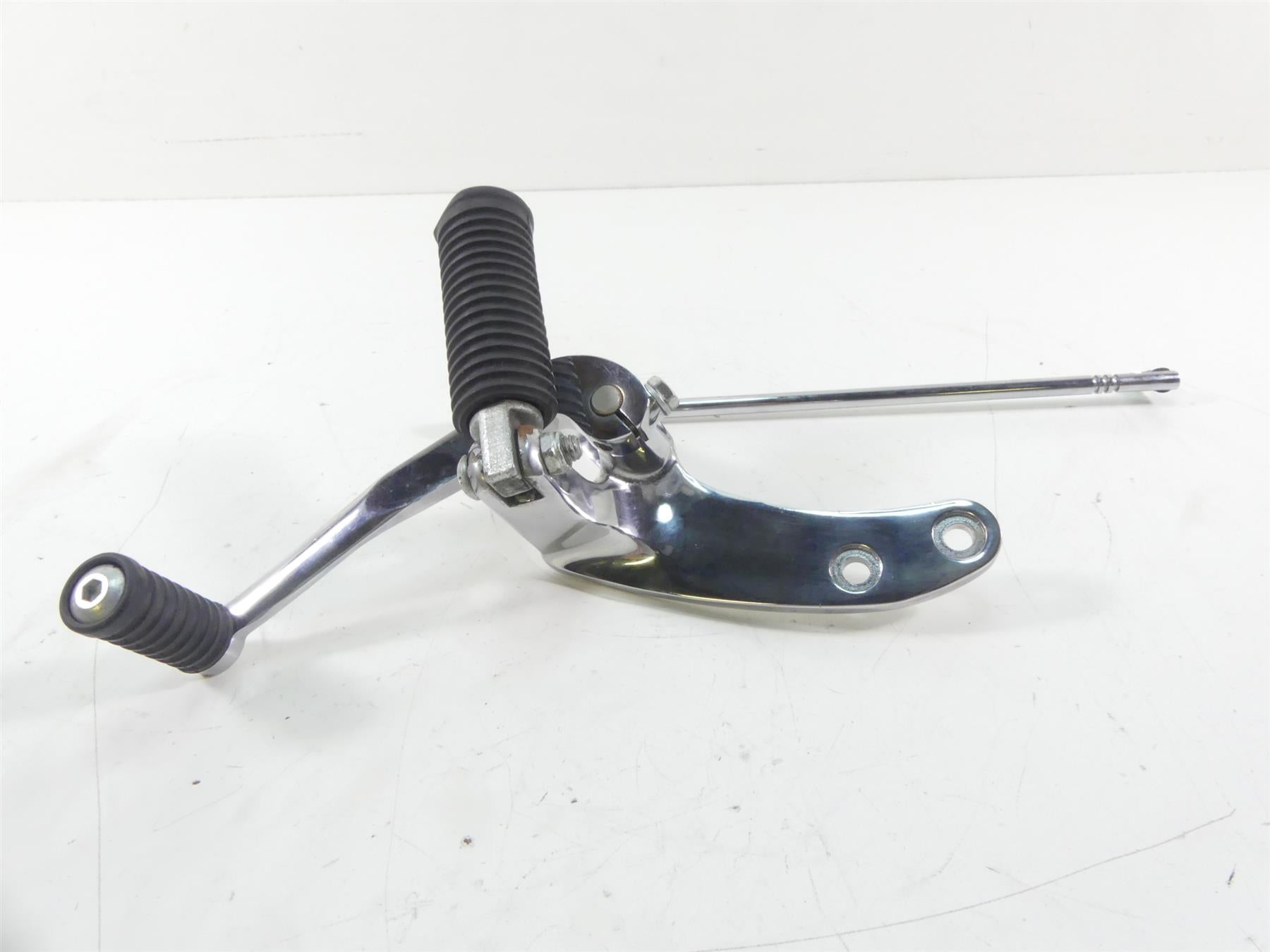 2009 Harley FXDF Dyna Fat Bob Front Left Fw Foot Control + Shift Lever 33693-03 {{ shop.shopifyCountryName }} - Mototech271