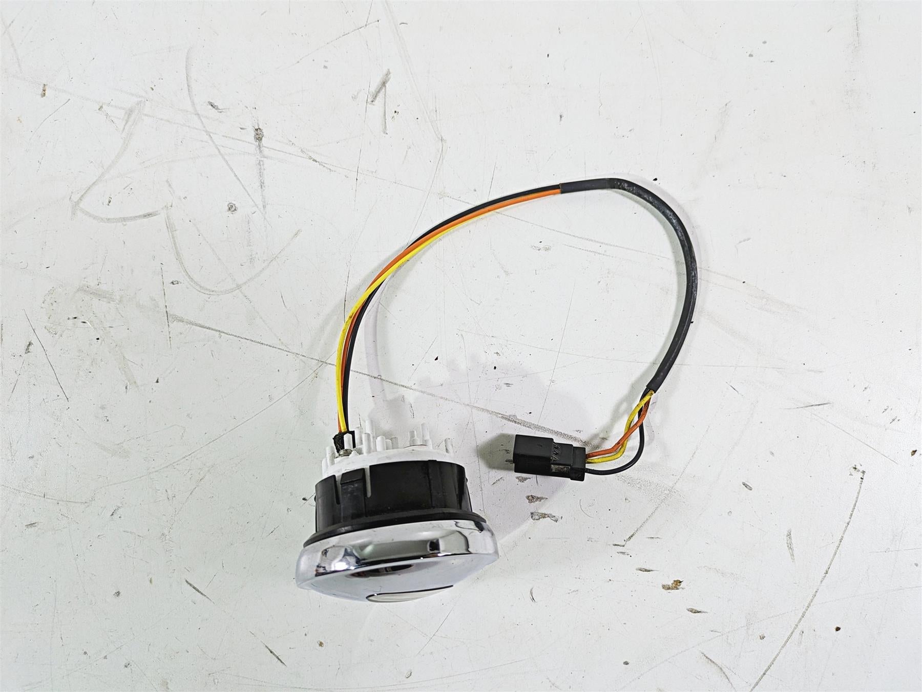 2012 Harley FLD Dyna Switchback Fuel Gas Petrol Level Gauge 75241-08 {{ shop.shopifyCountryName }} - Mototech271