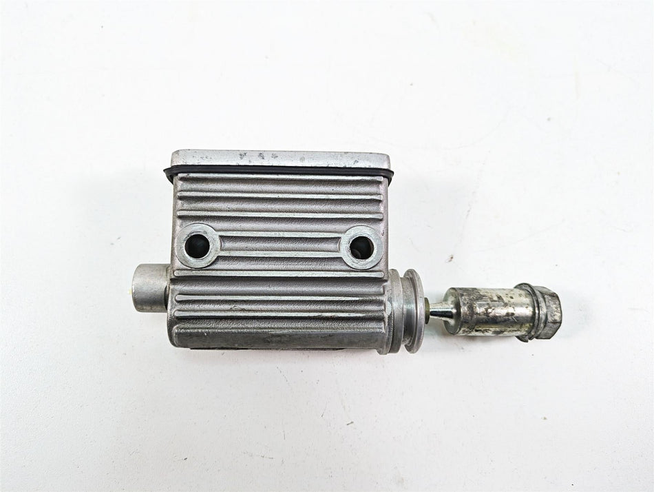 1986 Harley Sportster XLH 883 Rear Brake Master Cylinder 42453-82A {{ shop.shopifyCountryName }} - Mototech271
