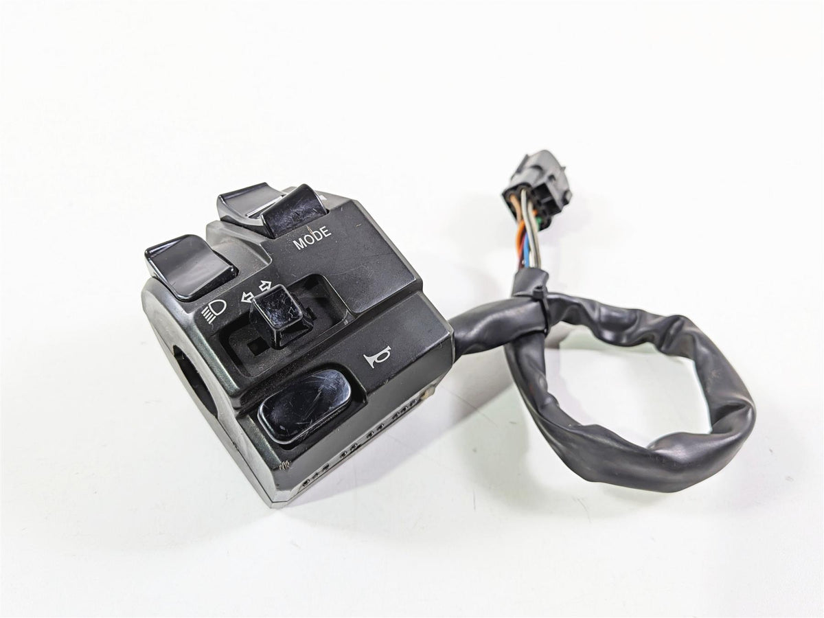 2008 Ducati 1098 SBK Left Hand Turn Signal Control Switch 65110041A-Mototech271