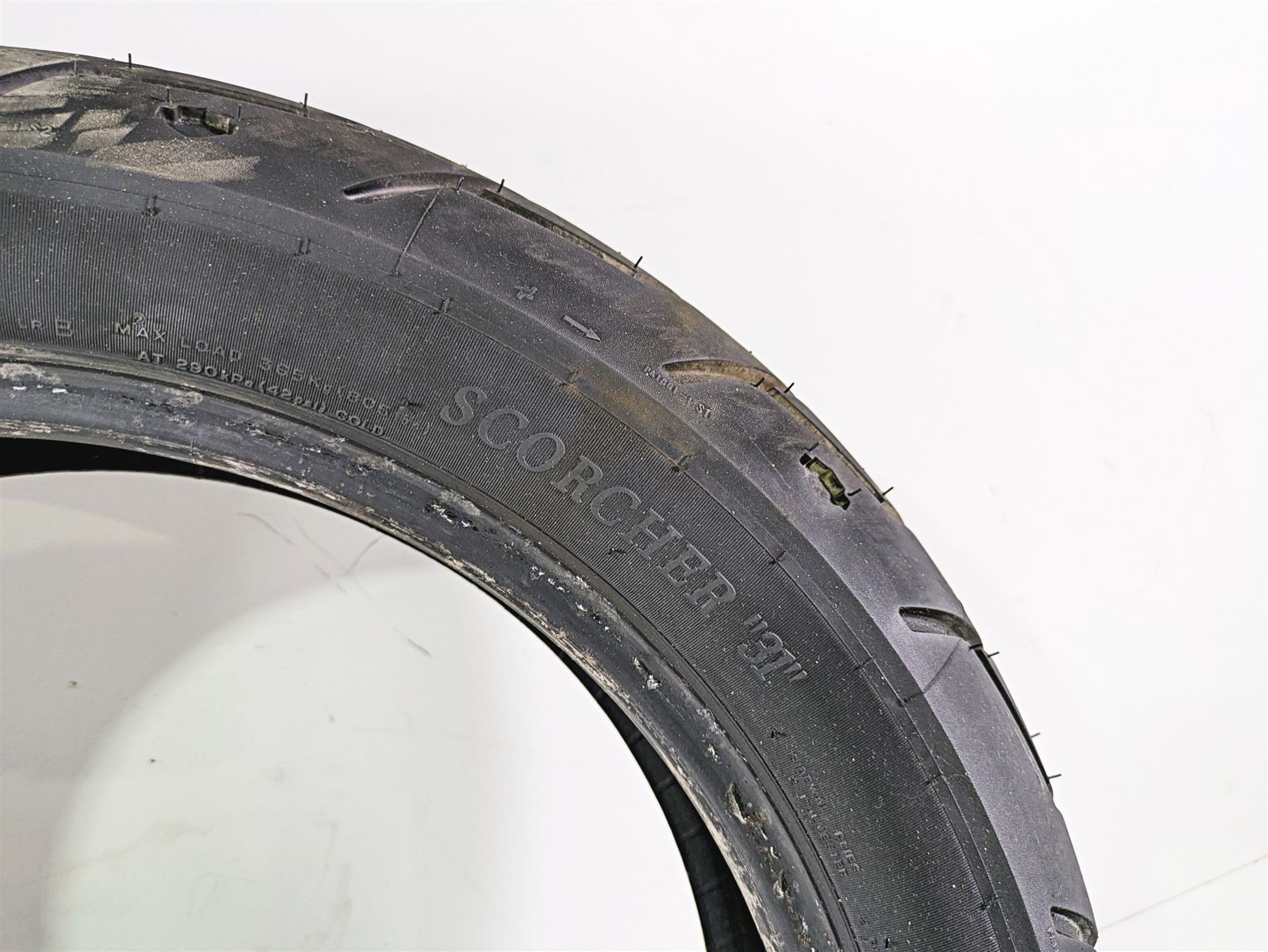 Used Motorcycle Tire Michelin Scorcher 31 160/70B17 825755 {{ shop.shopifyCountryName }} - Mototech271