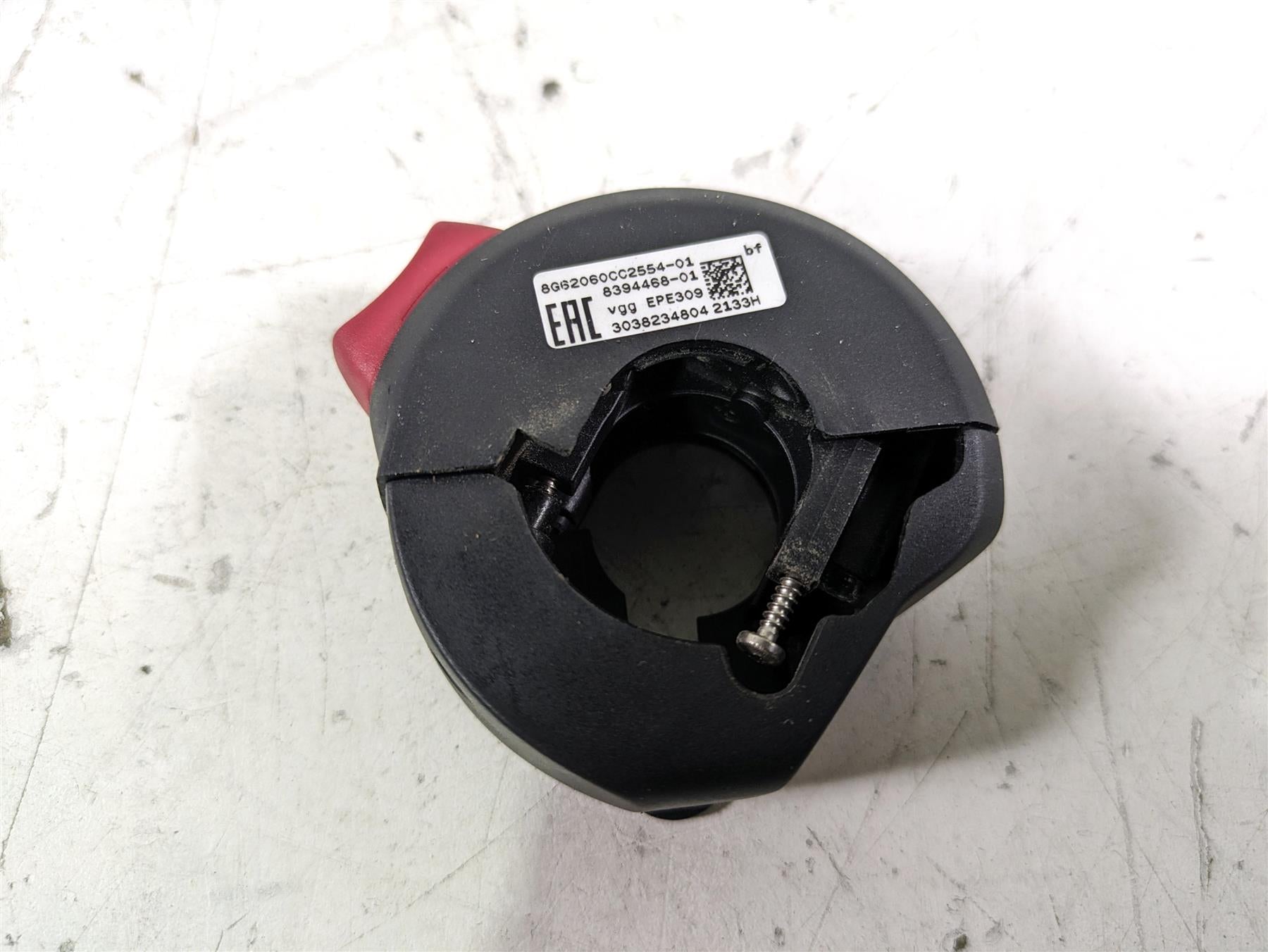 2022 BMW R1250 RT K052 Right Hand Start Stop Control Switch 61318394468 {{ shop.shopifyCountryName }} - Mototech271