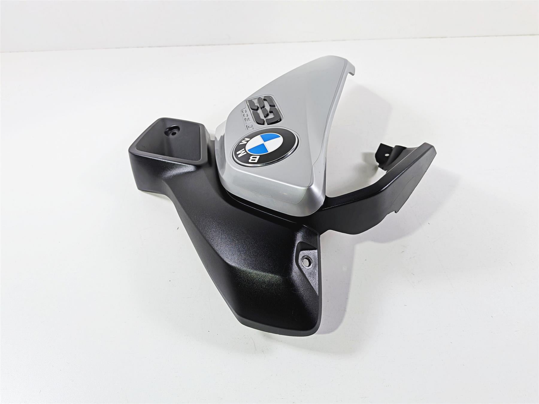 2015 BMW R1200GS K50 Right Main Side Fairing Cover Set 46638533678 {{ shop.shopifyCountryName }} - Mototech271