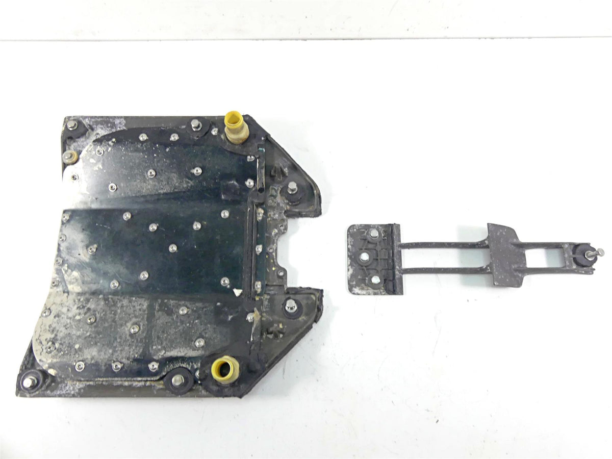 2018 Seadoo GTS 90 Lower Body Skid Riding Plate Guard Set 271001860 271001969 {{ shop.shopifyCountryName }} - Mototech271