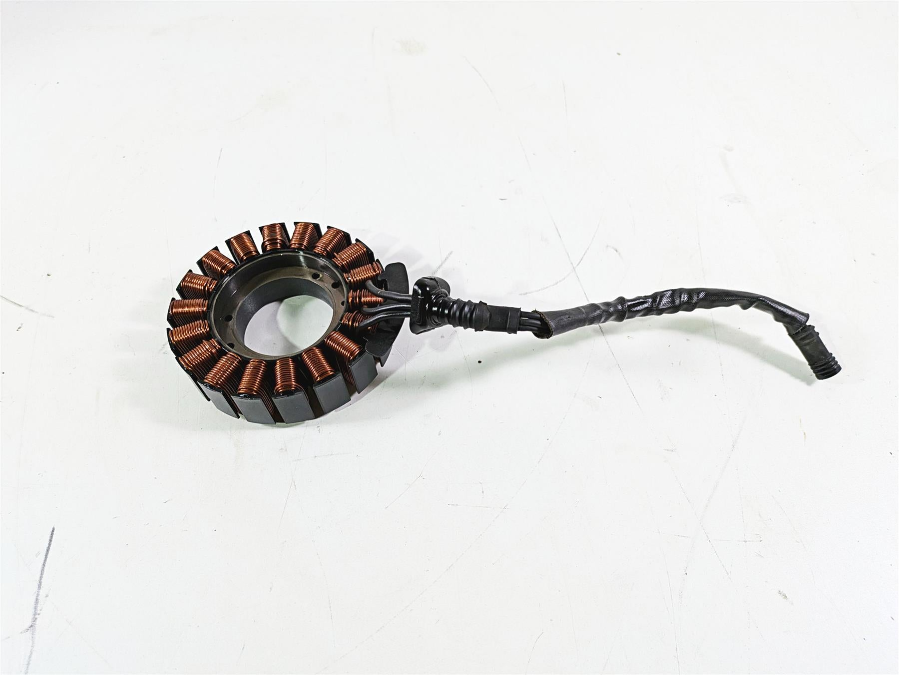 2017 Harley Touring FLHTKSE CVO E-Glide Starter Alternator Generator 29900042A {{ shop.shopifyCountryName }} - Mototech271