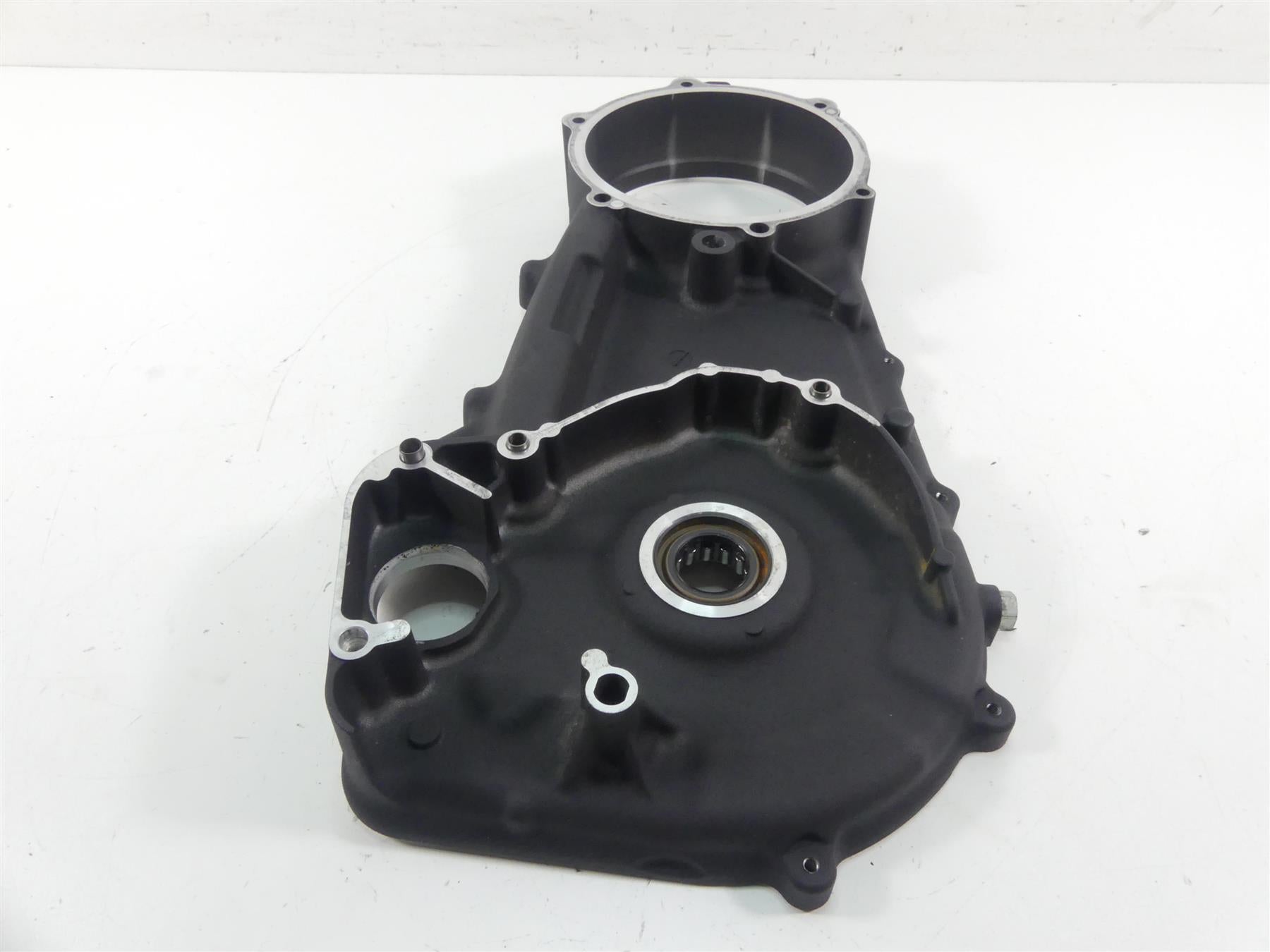 2010 Harley FXDWG Dyna Wide Glide Inner Fw Primary Drive Clutch Cover 60681-06 {{ shop.shopifyCountryName }} - Mototech271