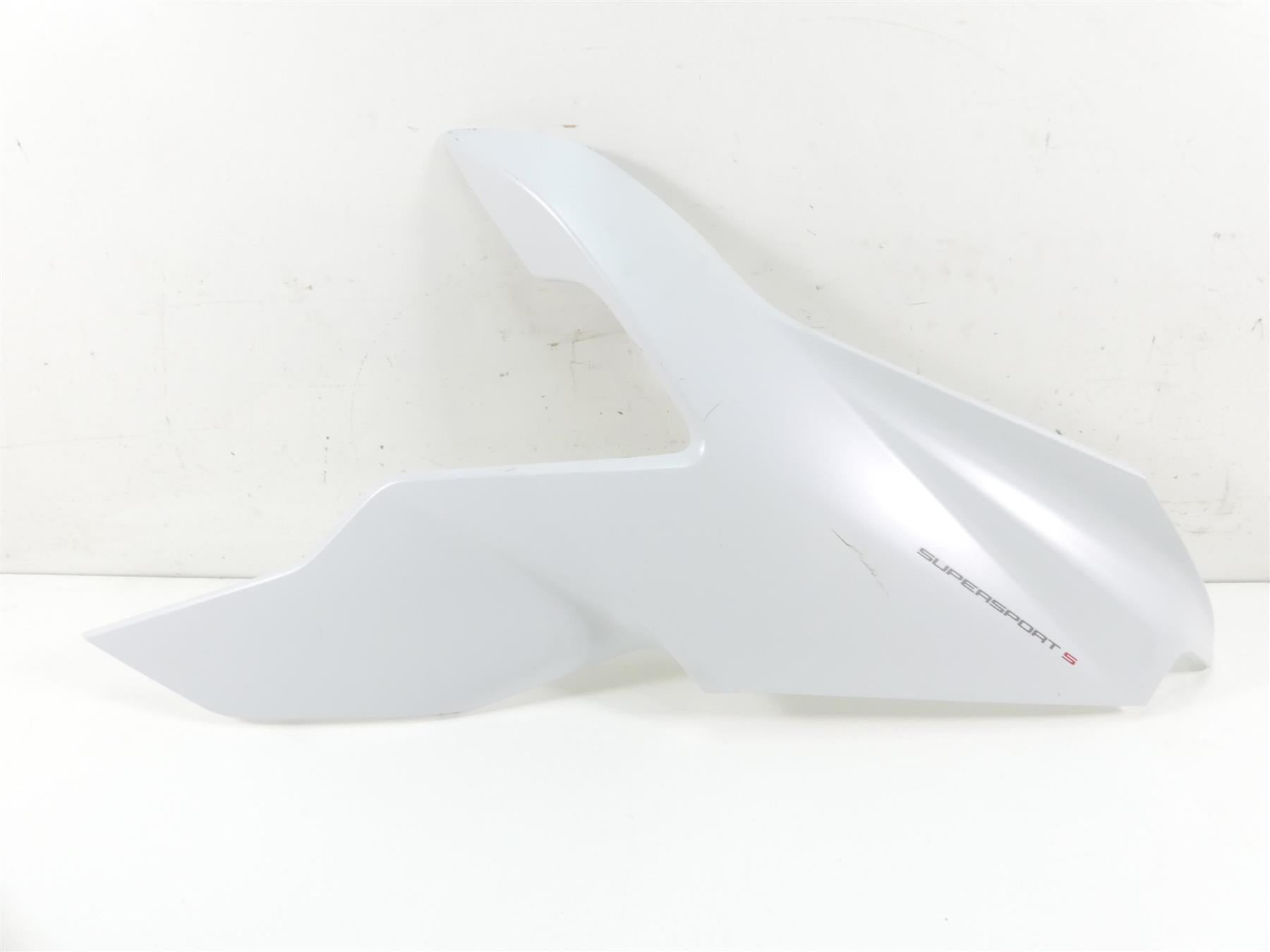 2017 Ducati 939 S Supersport Main Upper Right Side Fairing Cover 48018822B {{ shop.shopifyCountryName }} - Mototech271