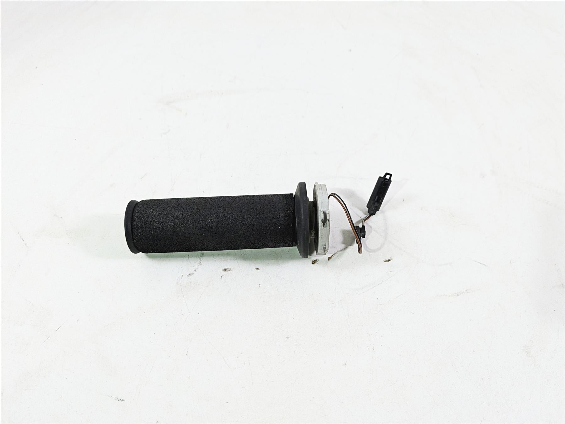 2009 BMW R1200GS K255 Adv Left Heated Hand Grip 61317727067 {{ shop.shopifyCountryName }} - Mototech271