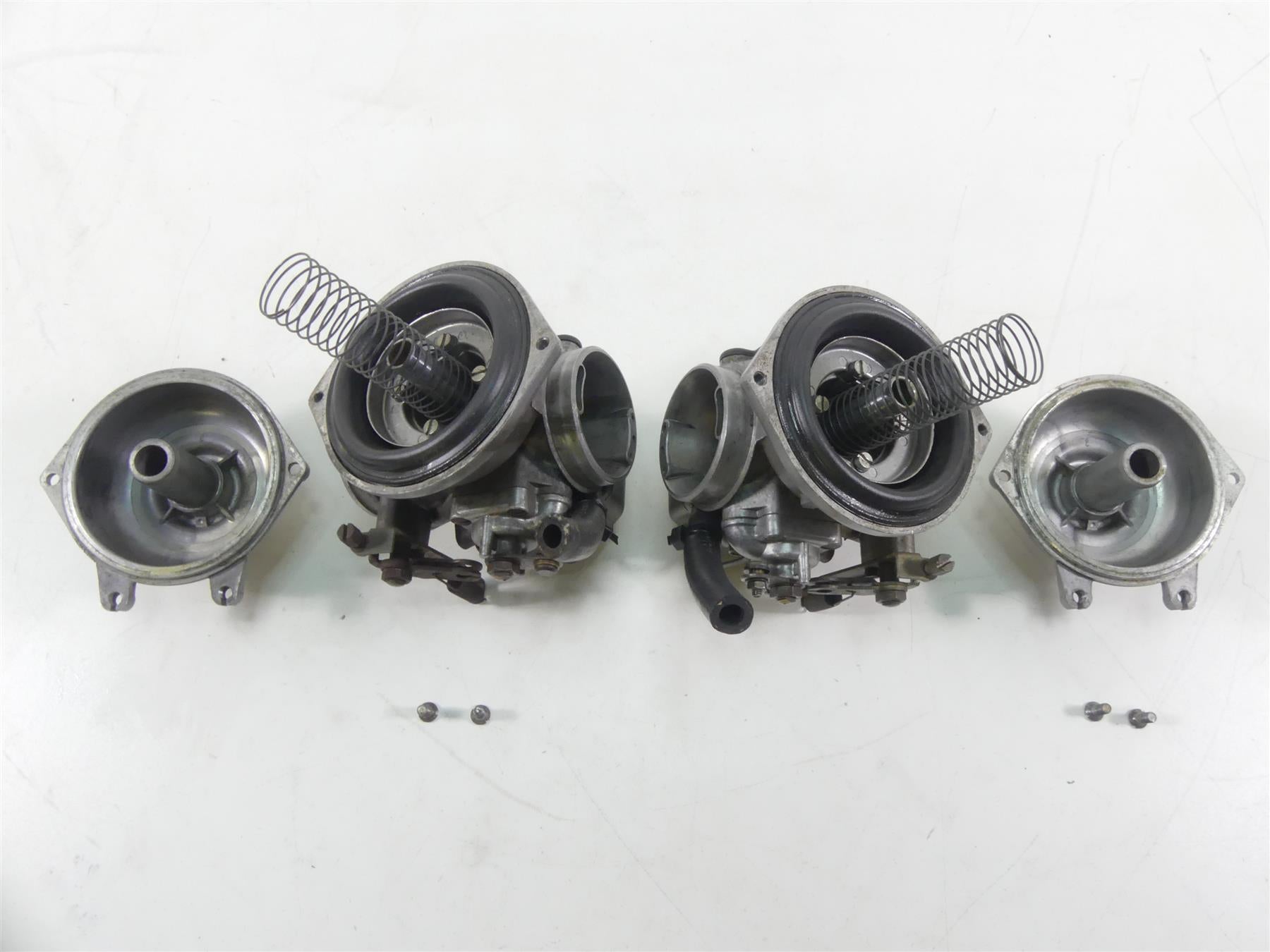 1978 BMW R100 S (2474) 40mm Bing Carbs Carburetor Set 13111337285 13111335814 {{ shop.shopifyCountryName }} - Mototech271