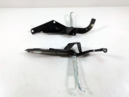 2006 Harley Touring FLHTCUI Electra Glide Front Fairing Mounts 58478-96 58479-96 {{ shop.shopifyCountryName }} - Mototech271