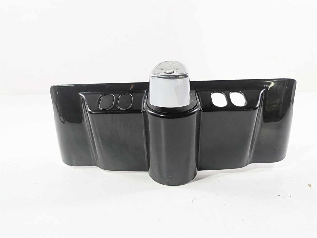 2010 Harley Touring FLHXSE CVO Street Glide Ignition Switch Lock - Vin 71572-06 {{ shop.shopifyCountryName }} - Mototech271