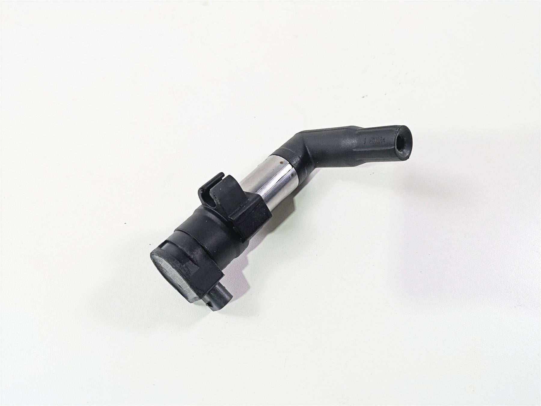 2022 BMW RnineT Pure K22 Eldor Angled Ignition Coil Left 12138565079 {{ shop.shopifyCountryName }} - Mototech271