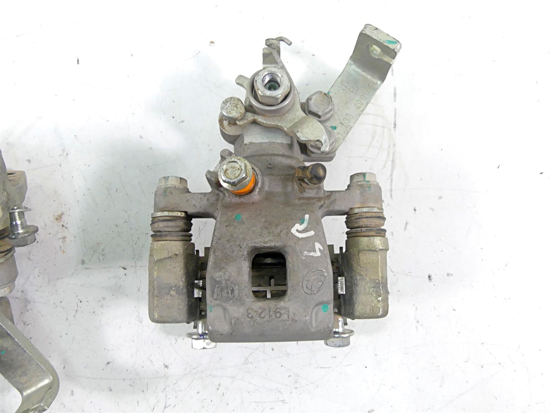 2021 CFMoto Zforce 950 Sport Rear Brake Caliper Set 9AWA-081100 5BY0-081060 {{ shop.shopifyCountryName }} - Mototech271