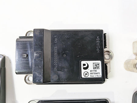2020 Indian Challenger Limited Control Module Key Fob Set 4019281H 4017768-Mototech271
