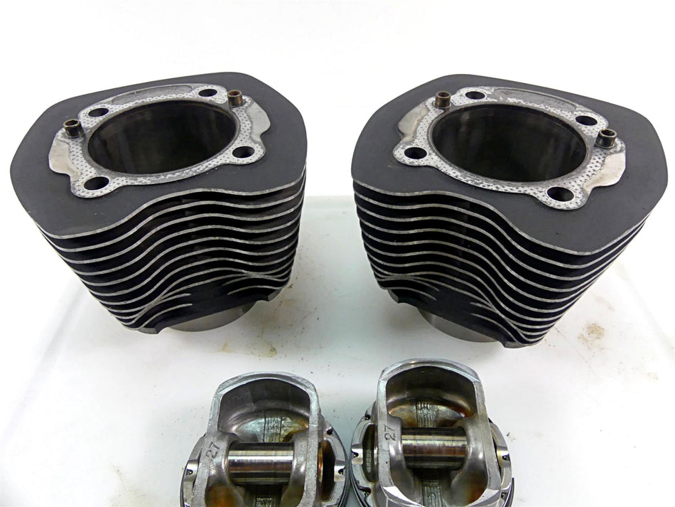 2017 Harley Softail FXSB Breakout 103 ci Cylinder Jugs Piston Set 17460-07A {{ shop.shopifyCountryName }} - Mototech271