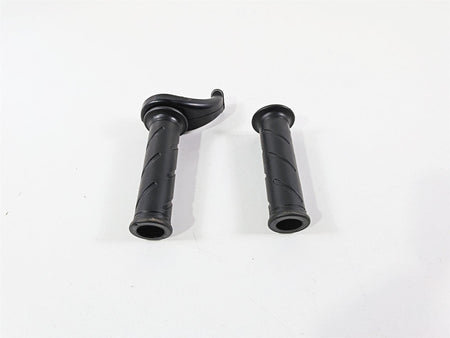 2011 Ducati Streetfighter 1098 S Throttle Handle & Grip Set 65420161A {{ shop.shopifyCountryName }} - Mototech271