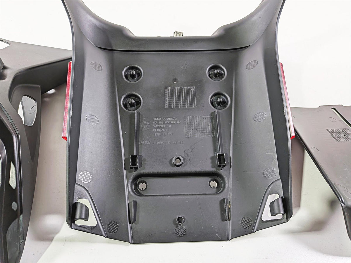2023 BMW R1250RT RTP K52 Tail Light & Plate Holder Cover Fairings 46627691240 {{ shop.shopifyCountryName }} - Mototech271