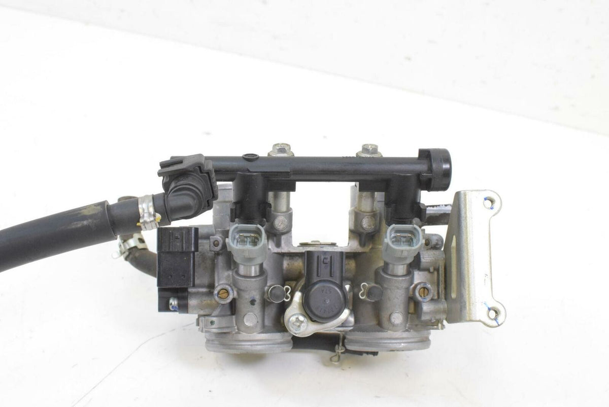 2015 Yamaha YZFR3 YZF R3 Keihin Throttle Body Fuel Injector 2MS-E3750-00-00 {{ shop.shopifyCountryName }} - Mototech271