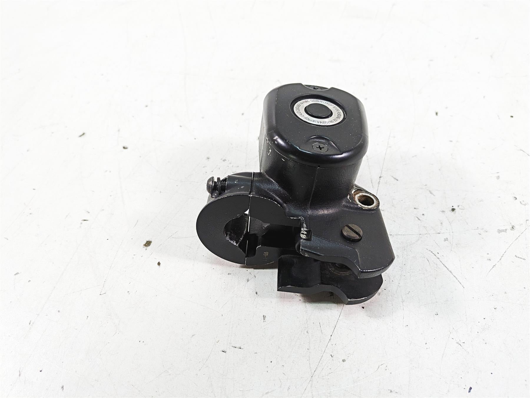 2019 Harley XL883N Sportster Iron Front 1/2" Brake Master Cylinder 41700099 {{ shop.shopifyCountryName }} - Mototech271