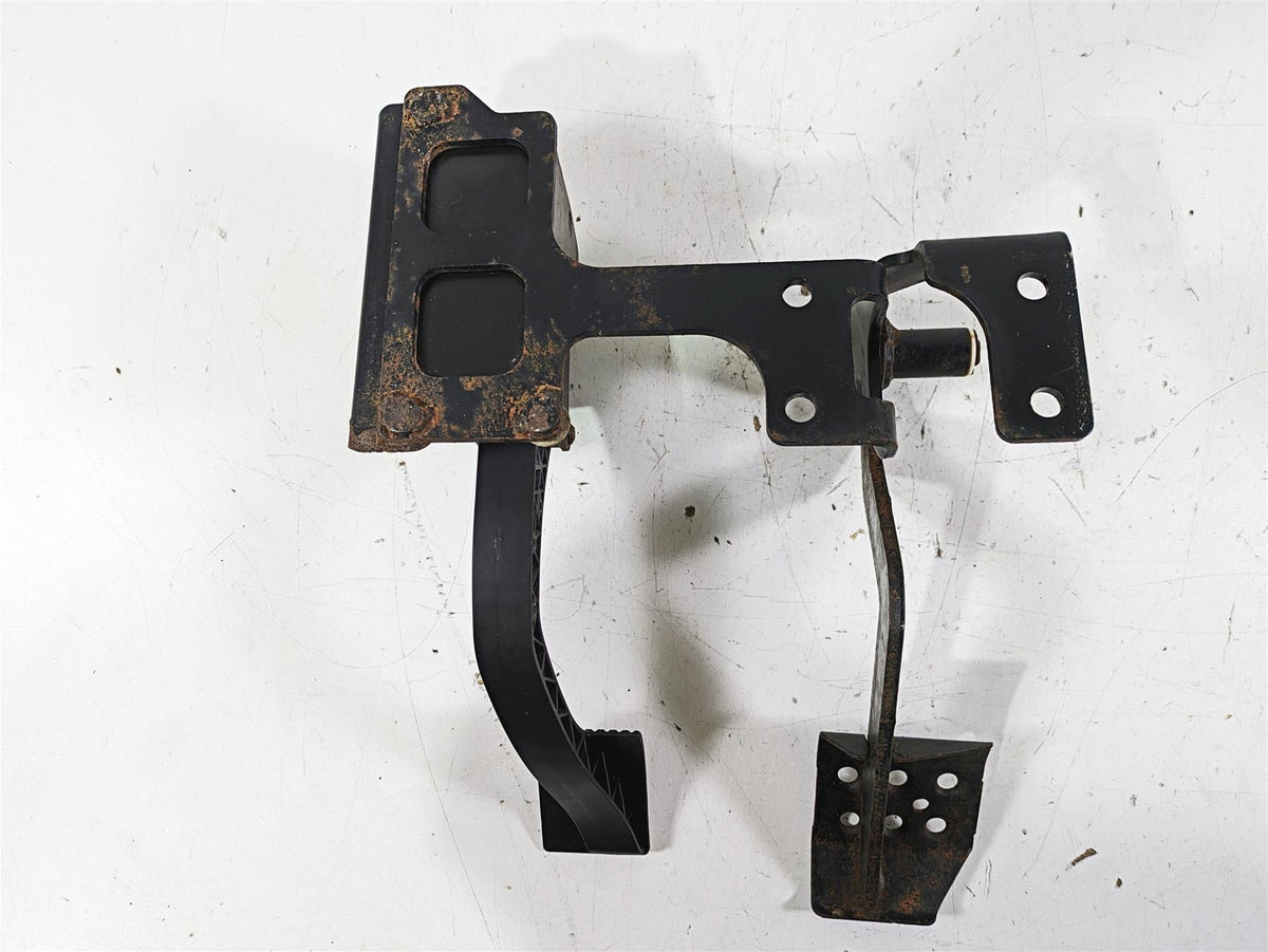 2020 Polaris RZR 900 S Brake & Accelerate Pedal Set 1021765 4014042 {{ shop.shopifyCountryName }} - Mototech271