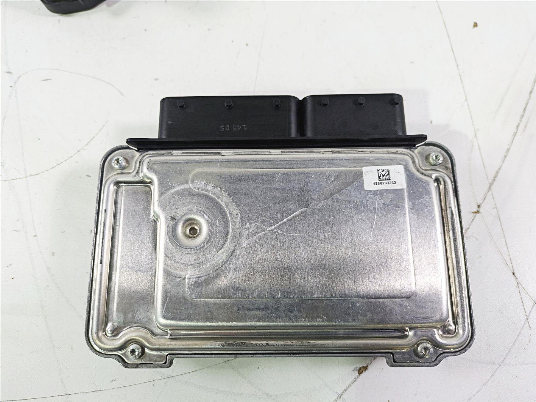 2017 BMW S1000RR K46 Cdi Ecu Ecm Ignition Switch Set Immobilizer 13618392346 {{ shop.shopifyCountryName }} - Mototech271