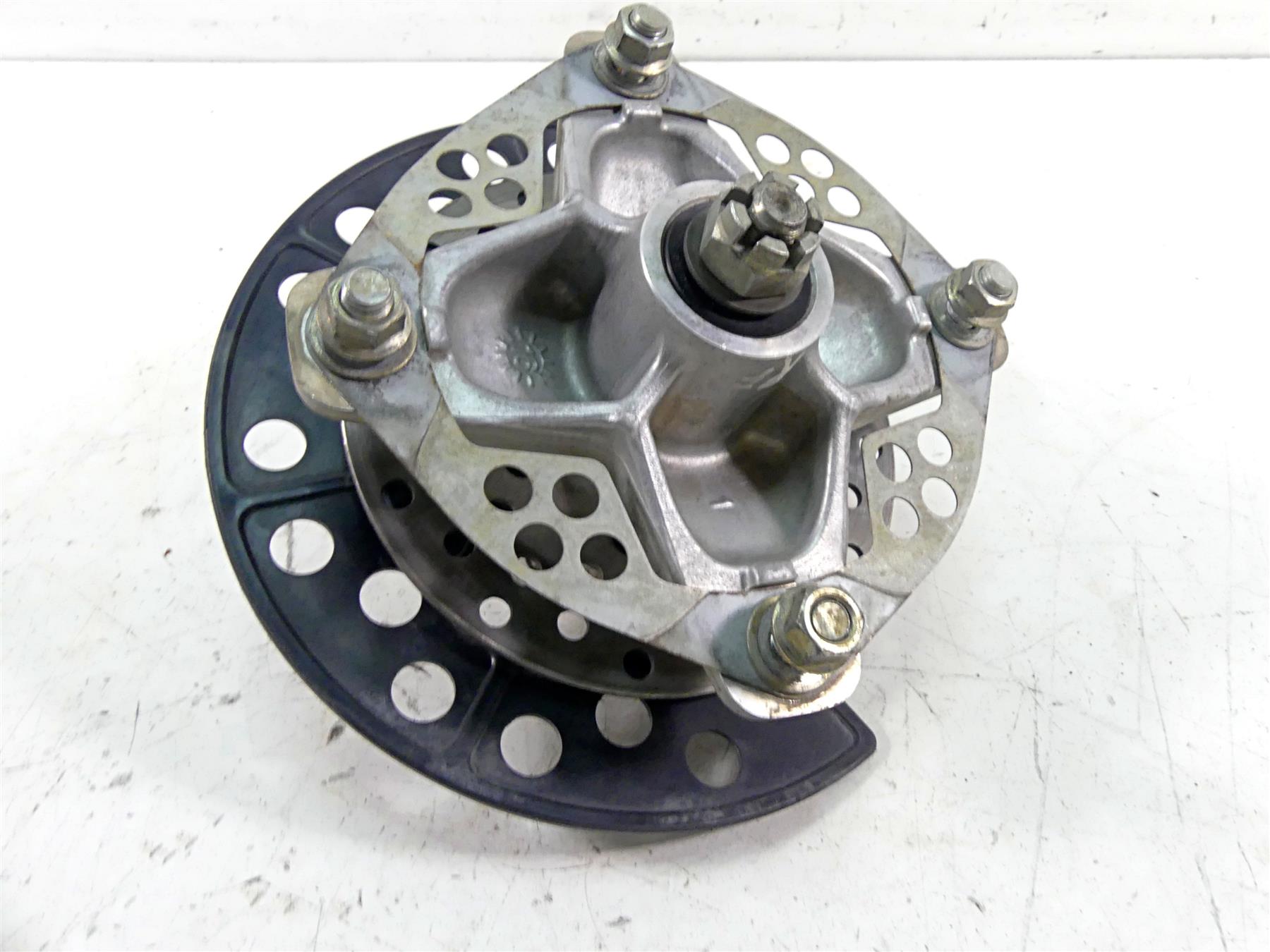 2017 Yamaha YFM Raptor 700R SE Front Right Wheel Spindle & Hub 1S3-23502-01-00 {{ shop.shopifyCountryName }} - Mototech271