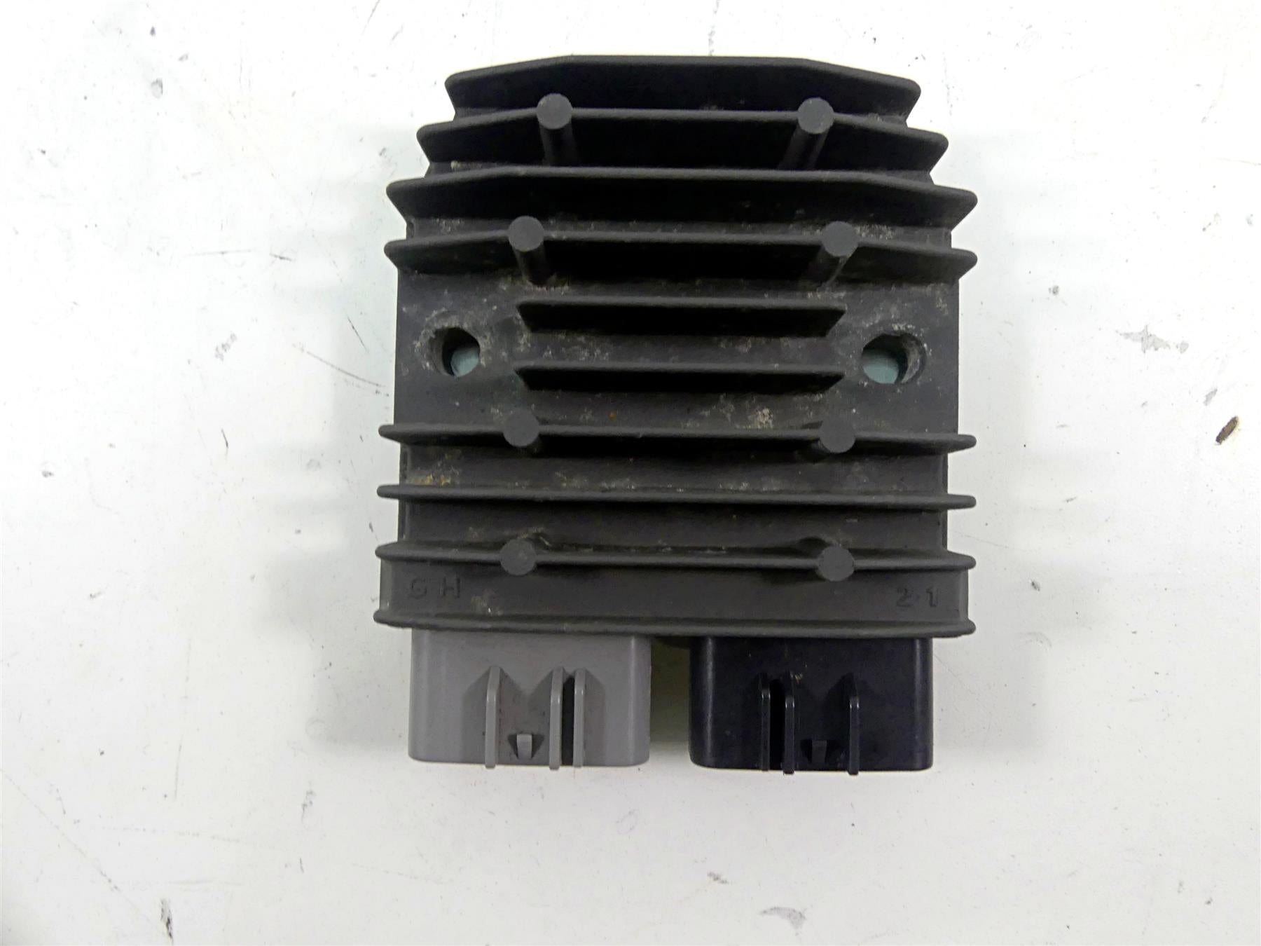 2018 Seadoo GTS 90 Rectifier Voltage Regulator SH775AA 710001103 {{ shop.shopifyCountryName }} - Mototech271