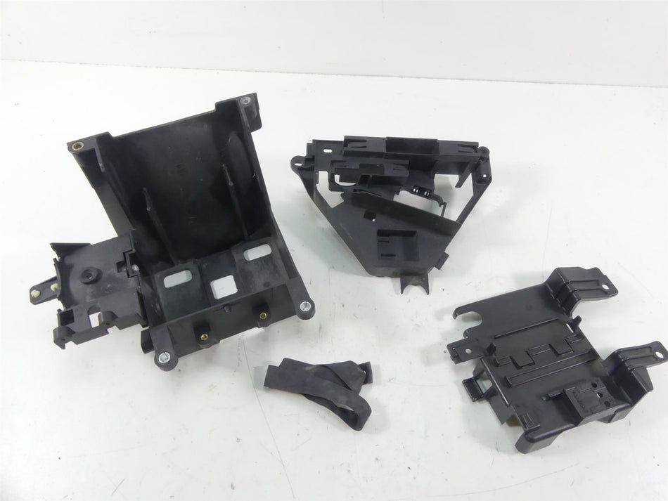 2014 Harley Touring FLHX Street Glide Electrical Battery Holder Set 66000010 {{ shop.shopifyCountryName }} - Mototech271
