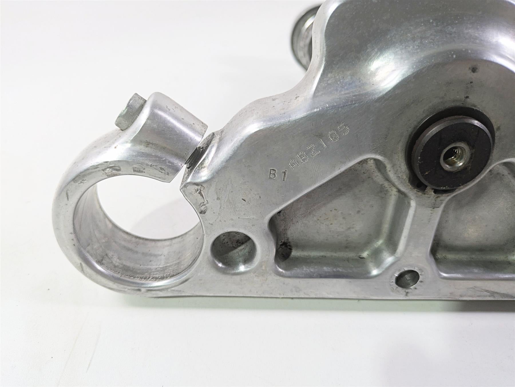 2008 Harley FXDL Dyna Low Rider 105TH Lower Triple Tree Steering Clamp 45539-08 {{ shop.shopifyCountryName }} - Mototech271