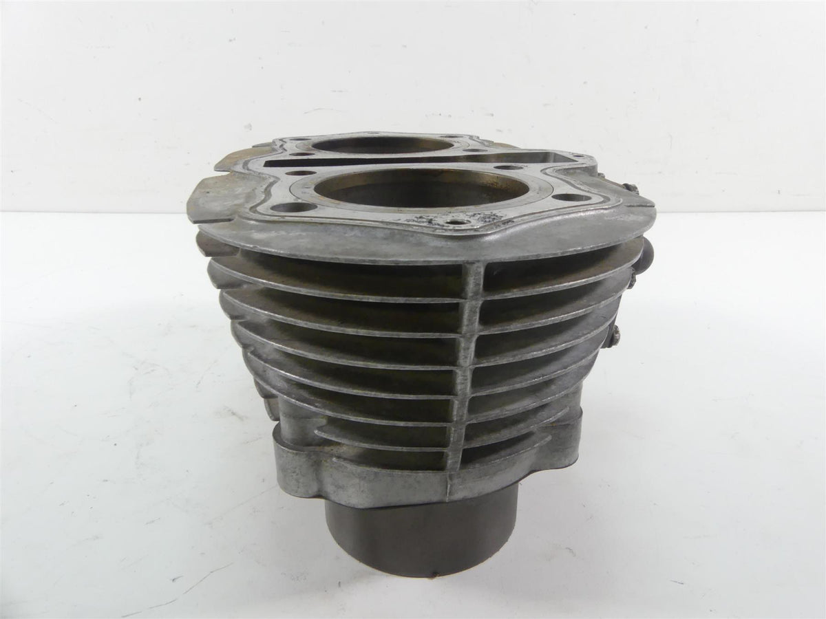 1978 Yamaha XS650 SE Special Cylinder Jugs & Piston Set 306-11310-01-00 {{ shop.shopifyCountryName }} - Mototech271