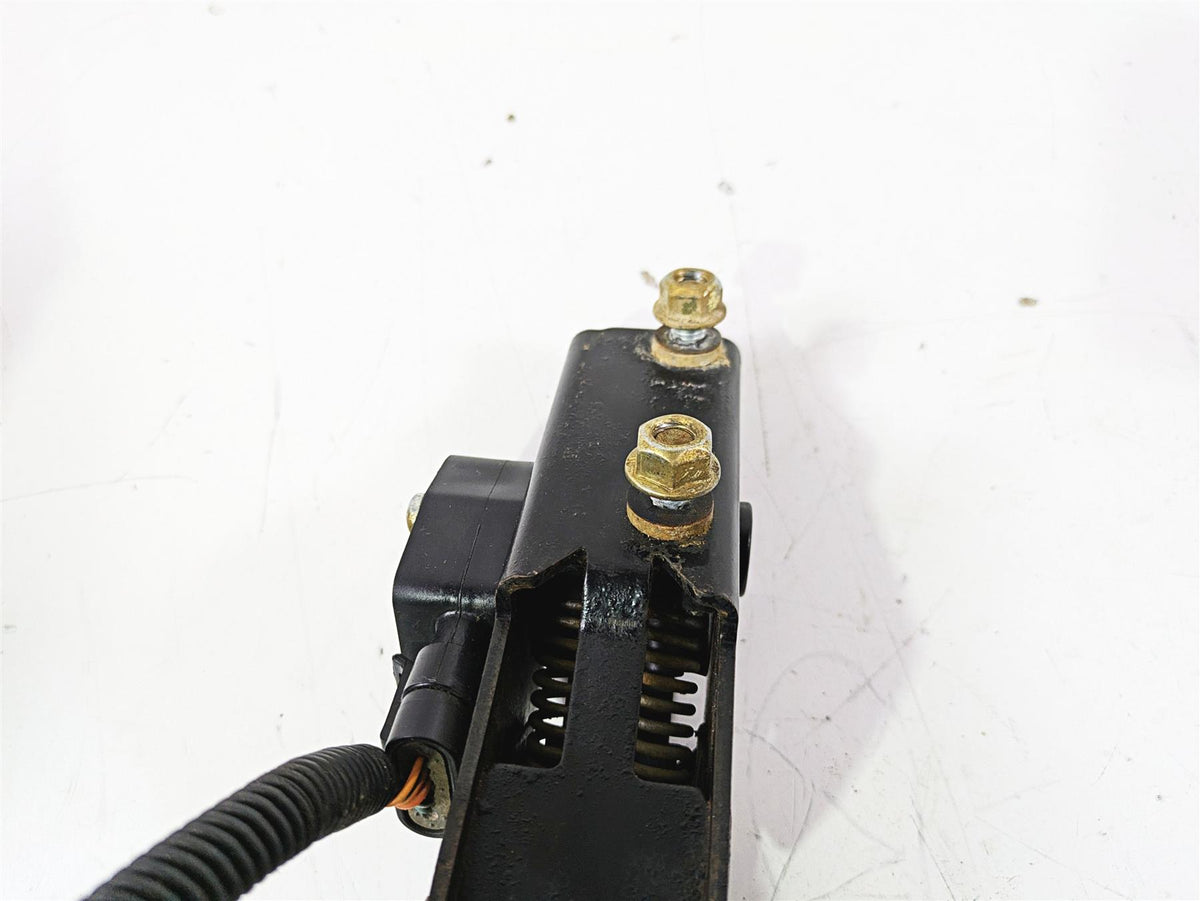 2019 Can Am Maverick X3 XRS Turbo R Foot Pedal Set & Mount 705207621 {{ shop.shopifyCountryName }} - Mototech271