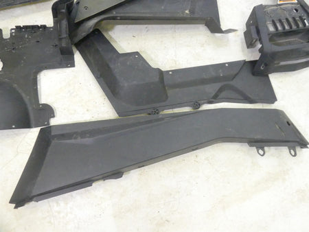 2020 Can-Am Commander 1000R XT Interior Fairing Plastic Cover Set {{ shop.shopifyCountryName }} - Mototech271