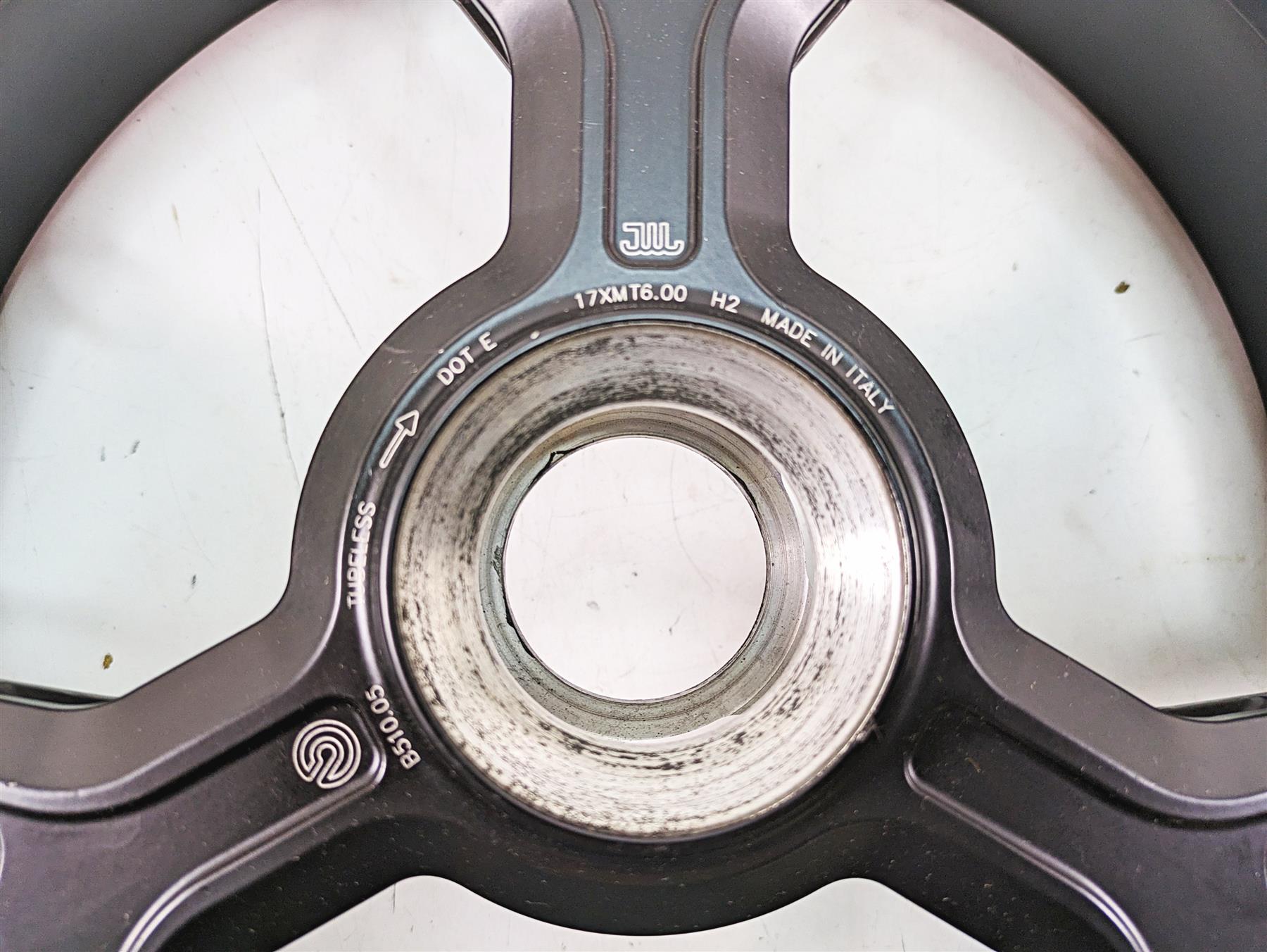 2016 Ducati Panigale 1299 S Marchesini Rear Wheel Rim 17x6 -Read 50221501AB {{ shop.shopifyCountryName }} - Mototech271